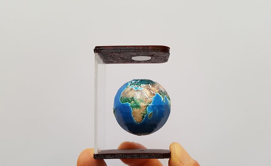 Planet earth scale model with case, Map Of The World, Globe, the globe ...