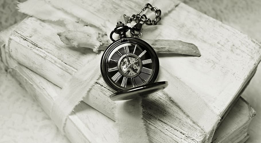 การถ่ายภาพสีเทาของนาฬิกาพกในหนังสือ, สีเทา, การถ่ายภาพ, นาฬิกาพก, หนังสือ, สวมใส่, เก่า, เวลา, อ่าน, แบบอักษร, โรแมนติค, โบราณ, นาฬิกา, ภูมิปัญญา, การเปลี่ยนสี, โบราณวัตถุ, หนังสือเก่า, โทรมเก๋, โกหก, ใช้แล้ว, วรรณกรรม , โบราณวัตถุ, ความรวดเร็ว, เรื่องราว, คอลเลกชัน, ผูกพัน, การอ่าน, หนังสือที่ใช้แล้ว, ขาว, หนังสือสีขาว, วงดนตรี, เขากวาง, สไตล์โทรม, ผ้าลินินริบบิ้น, ห่อ, ซ้อนกัน, แผนที่, การ์ดอวยพร, โปสการ์ด, ซื้อ, ความรัก, stack, โทรม , bandicoot, ทิศทาง, เข็มทิศ, เชย, กระดาษ, ไม่มีคน, ใกล้ชิด, เข็มทิศนำทาง, วัน, วอลล์เปเปอร์ HD