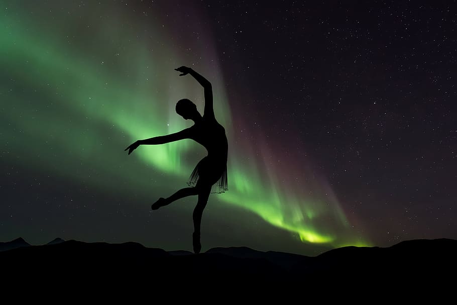 การถ่ายภาพเงาของนักเต้นบัลเล่ต์ในแสงเหนือภาพเงานักบัลเล่ต์แสงเหนือการเต้นรำ, วอลล์เปเปอร์ HD