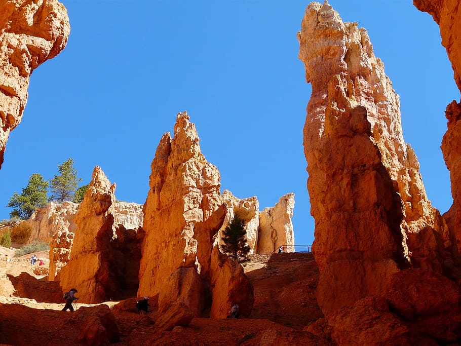 Bryce Canyon, อุทยานแห่งชาติ Bryce Canyon, ยูทาห์, สหรัฐ, สหรัฐอเมริกา, หุบเขา, หินทราย, หินพีระมิด, Hoodoo, ที่ราบสูง Paunsaugunt, พอนโซกุน, อัฒจันทร์, การกัดเซาะ, รูปแบบการกัดเซาะ, ภูมิประเทศ, ธรรมชาติ, สีแดง, อุทยานแห่งชาติ, หิน, วอลล์เปเปอร์ HD