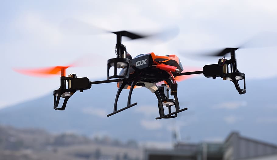 เลือกโฟกัสการถ่ายภาพของ quadcopter บินสีส้มและดำ, โดรน, rc, ใบมีด 180 qx hd, quadrocopter, ของเล่น, ใบพัด, เครื่องบิน, โมเดล, เครื่องบิน, เฮลิคอปเตอร์รุ่น, ใบพัด, อิเล็กทรอนิกส์, วอลล์เปเปอร์ HD