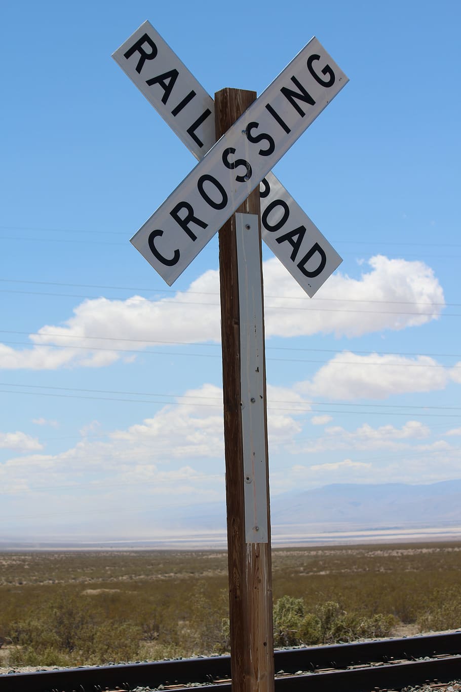 Railroad, crossing, signs, desert, mojave, train, railway, road ...