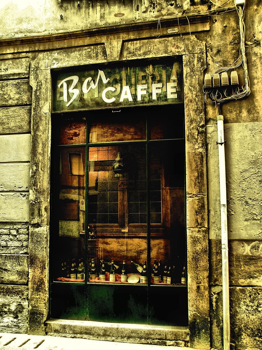 Bar Caffe facade, bar, wines, bottle of wine, local hard drive, milan ...