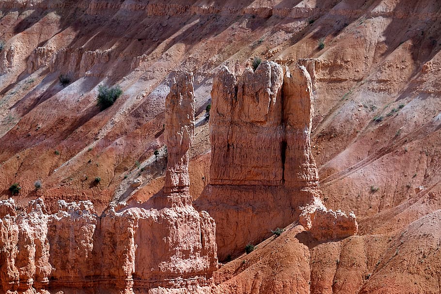 Bryce Canyon, Paunsaugunt Plateau, Utah, ภูมิประเทศ, สหรัฐอเมริกาตะวันตก, สิ่งมหัศจรรย์ทางธรรมชาติ, อุทยานแห่งชาติ, สหรัฐอเมริกา, หุบเขา, การกัดเซาะ, หิน - วัตถุ, การก่อตัวของหิน, ไม่มีผู้คน, สถานที่ท่องเที่ยว, สีน้ำตาล, วัน, วอลล์เปเปอร์ HD