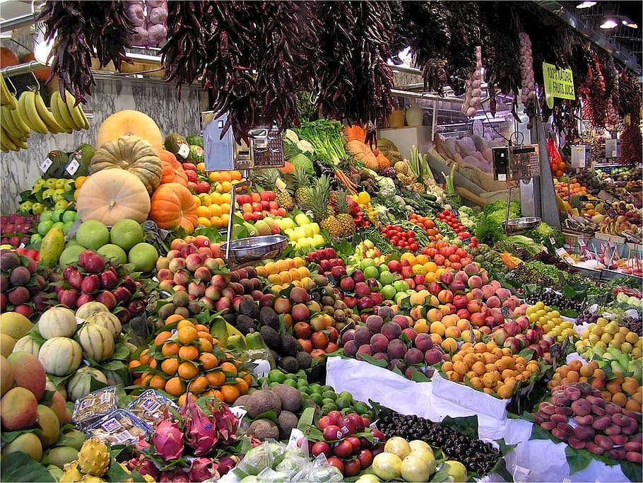 Variedad De Frutas En Exhibición, Mercado De Agricultores, Frutas ...