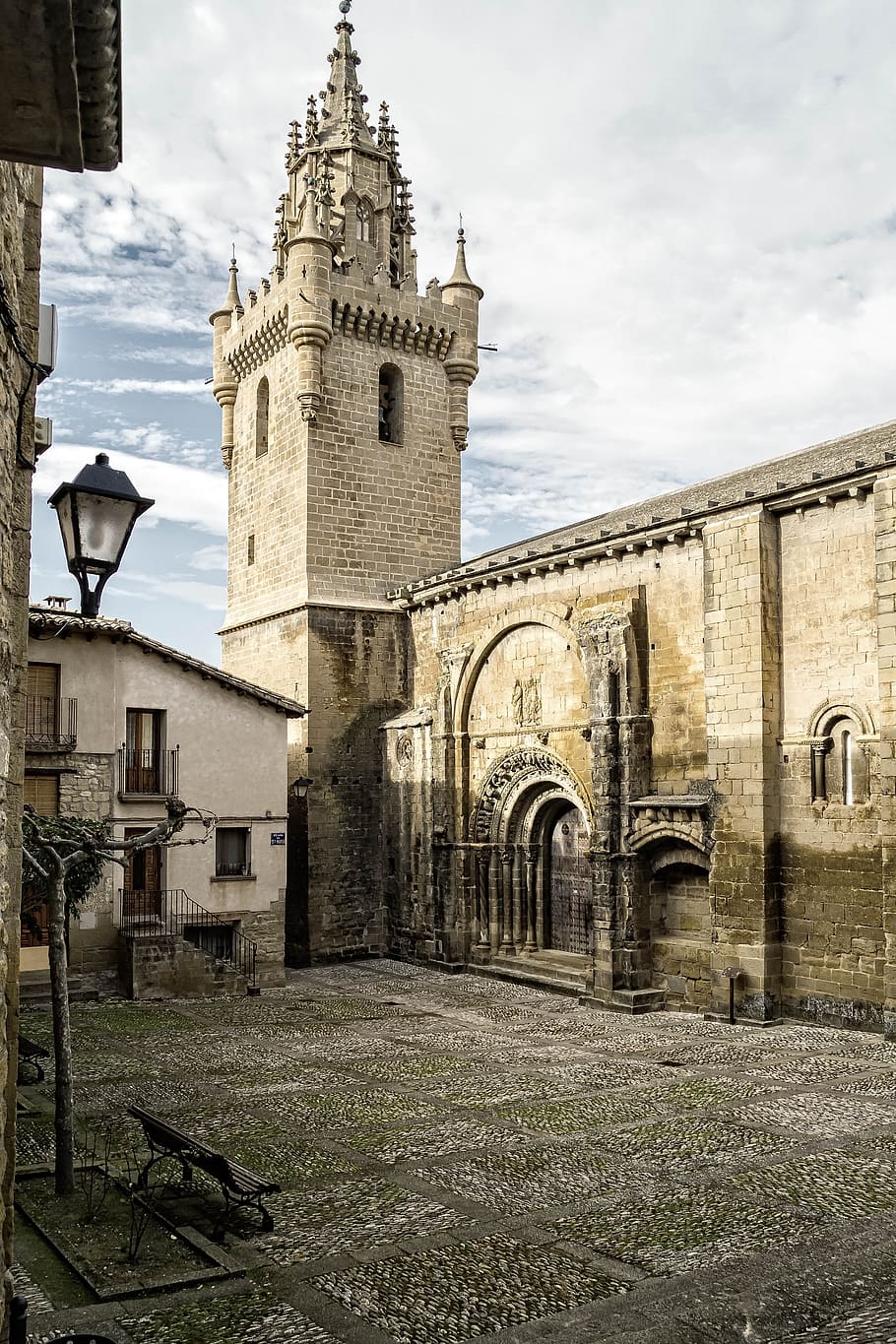 Uncastillo, monumental, saragossa, HD wallpaper | Wallpaperbetter